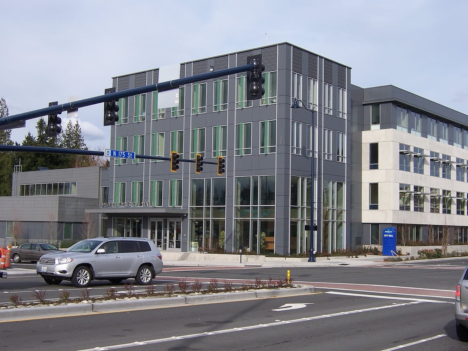 Shoreline City Hall at Midvale Avenue and 175th Street