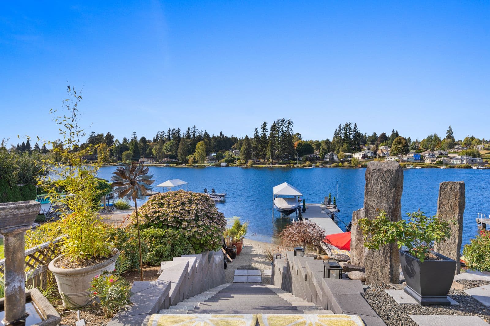 Stone steps to the beach — 1504 E Lakeshore Dr, Lake Stevens